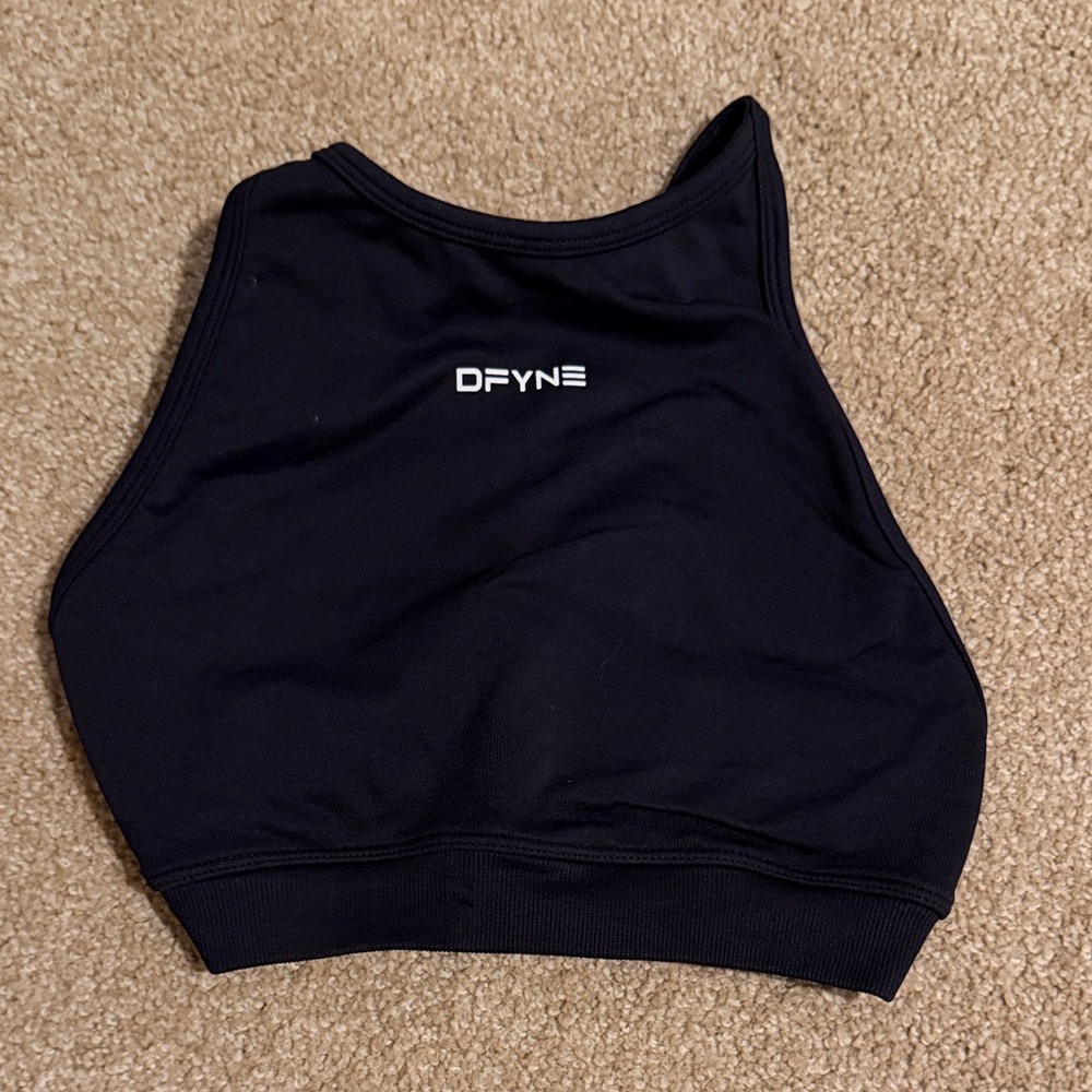 DFYNE Black Dynamic Cross Back Bra